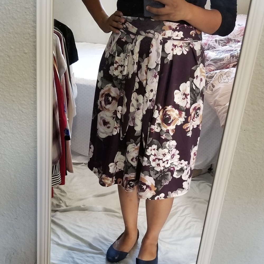 Midi skirt